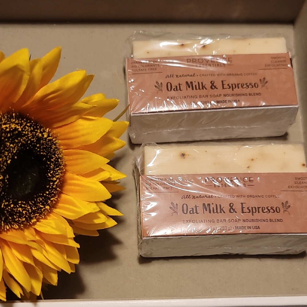 ☕️Lot of 2 Oat Milk & Espresso Exfoliating Bar Soaps w/Organic Coffee☕️